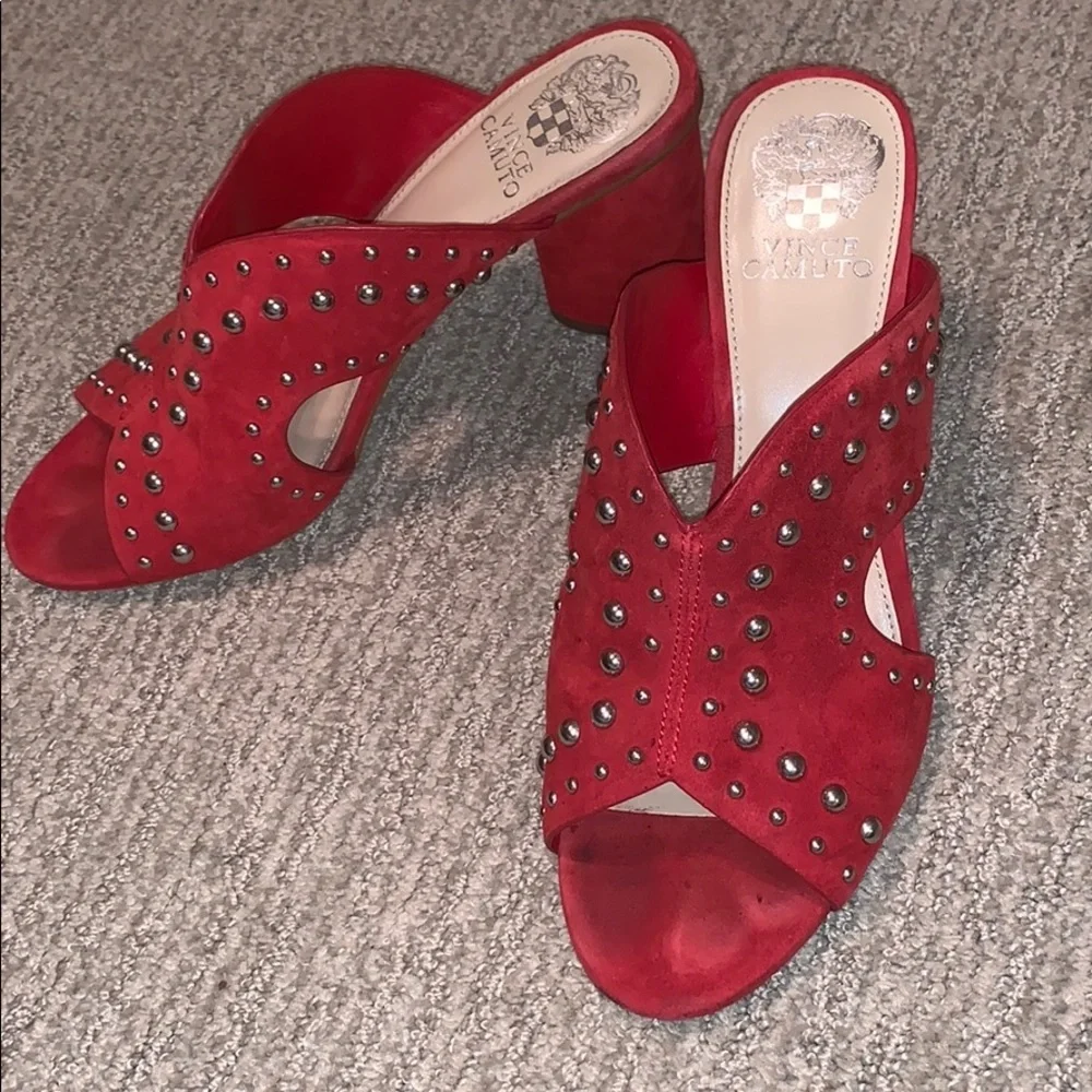 Vince Camuto Jorlyn Mules